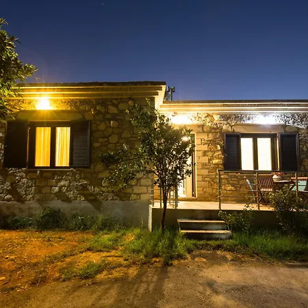 Zouri Apartments Kíssamos Dış mekan fotoğraf
